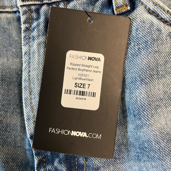 NWT FashionNova Jeans - Picture 3 of 6